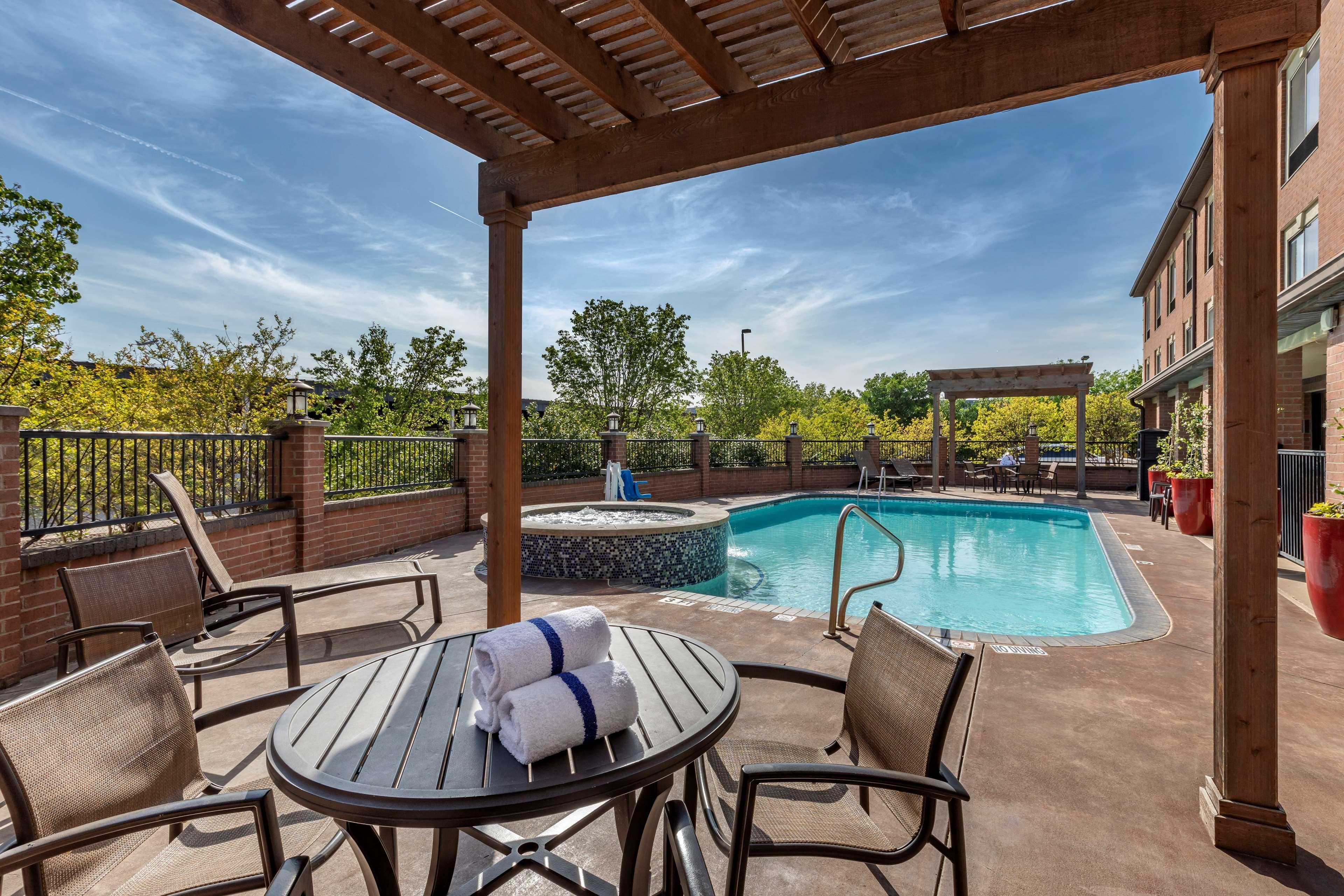 Best Western Plus Dfw Airport Suites Irving Luaran gambar